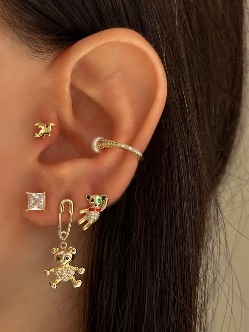 Archive Pearl Arc Ear Cuff