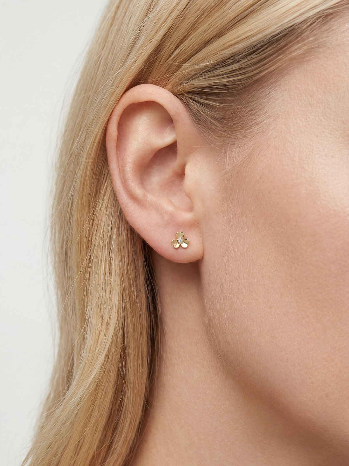Archive Petal Stud Tek Küpe