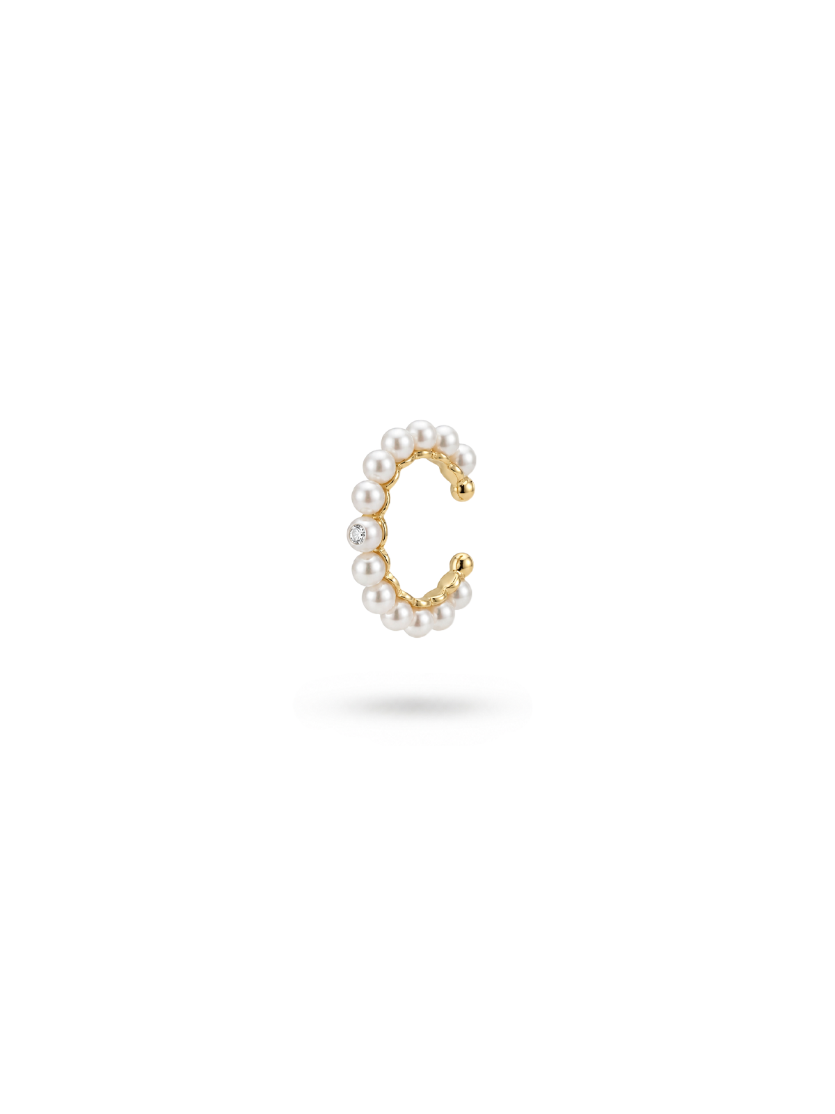 Aura Pearl Ear Cuff