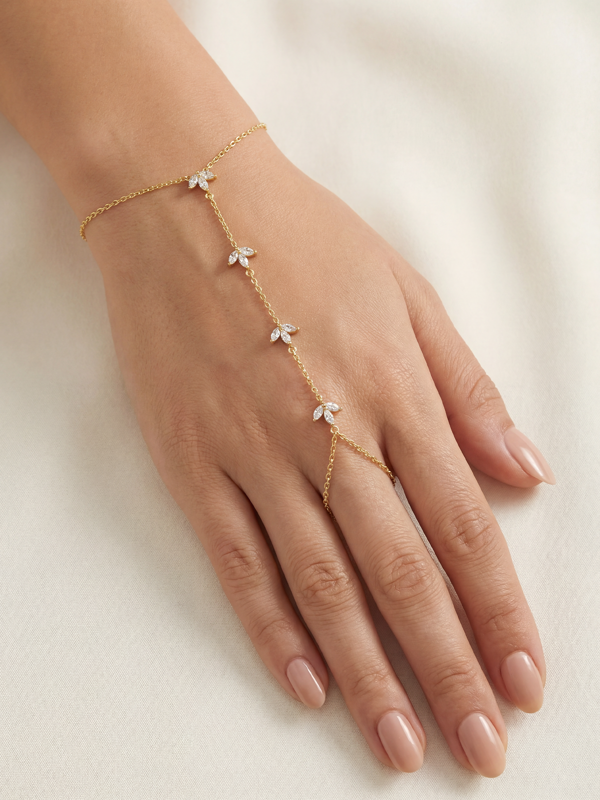 Aura Lotus Şahmeran