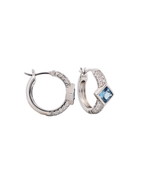 Orta Dörtgen Taşlı Yarım Tur Bombe Halka Küpe