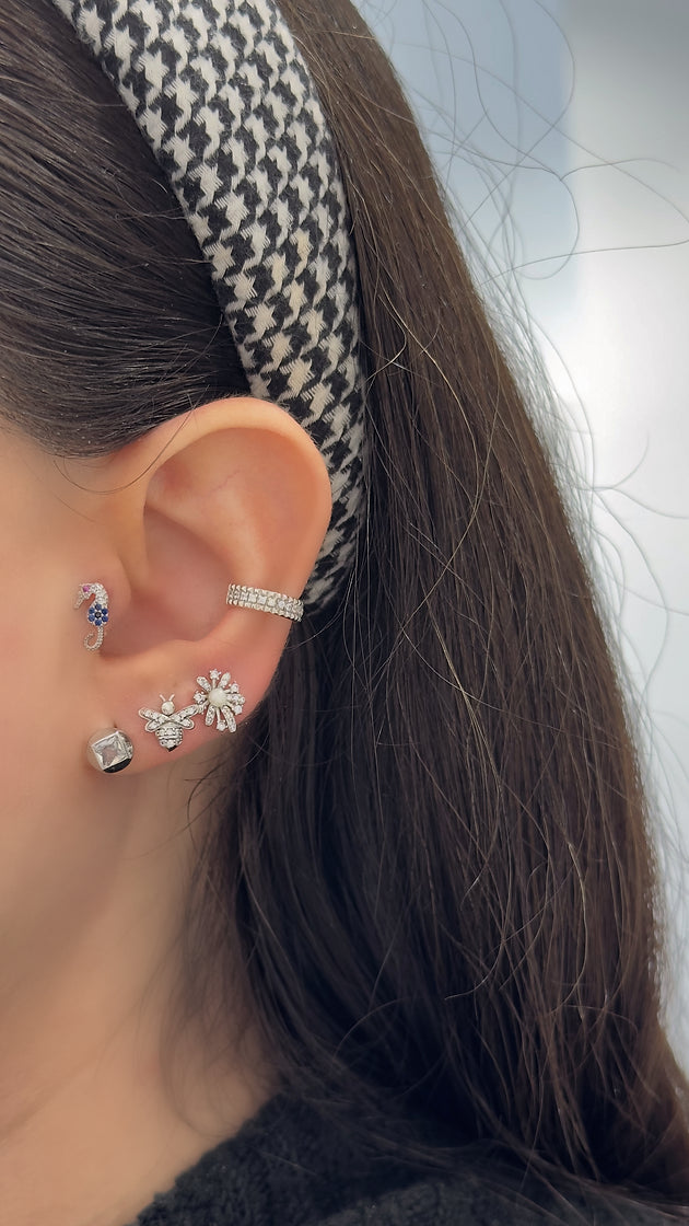 Vintage Orta Sıra Taşlı Ear Cuff