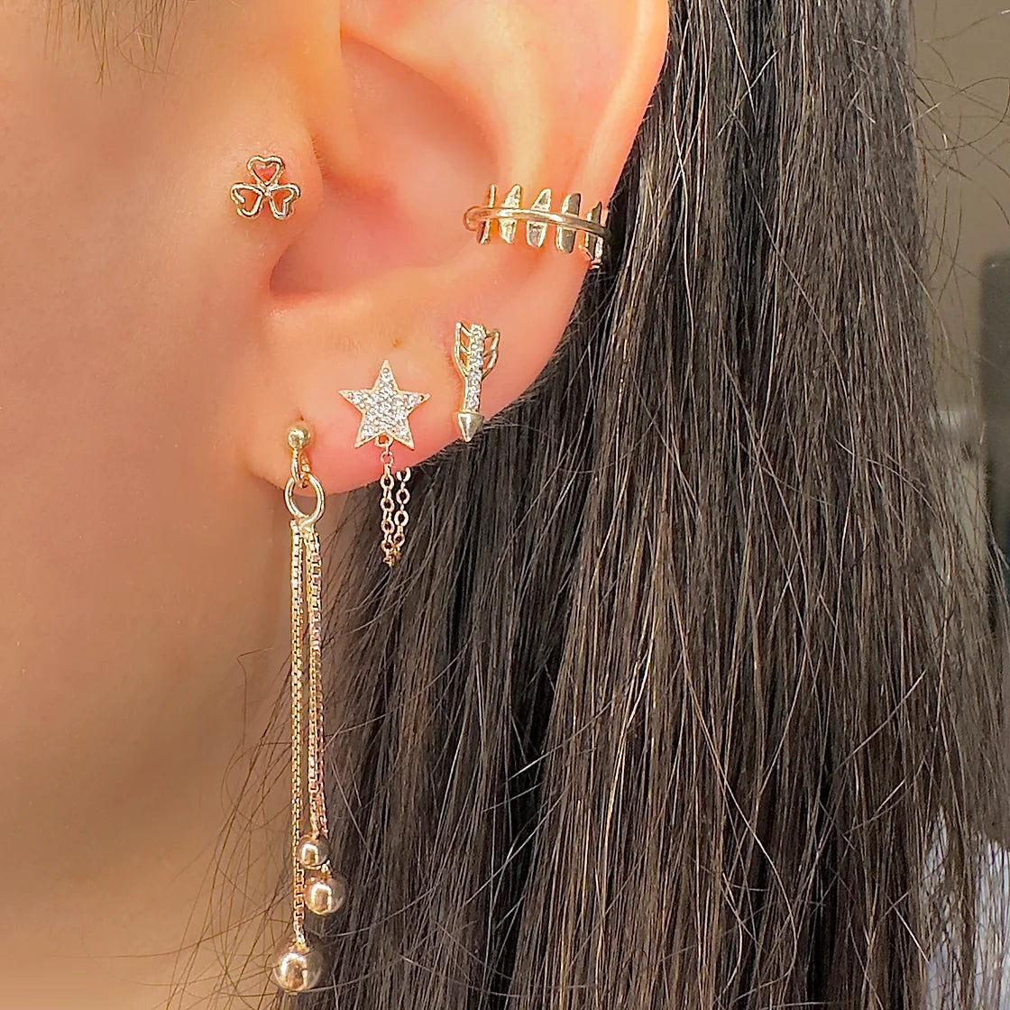 Zincirli Taşlı Yıldız Tek Küpe